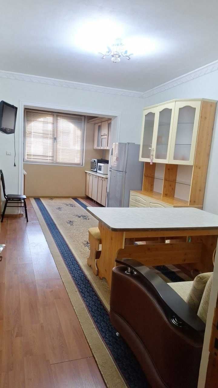 Госпитальный ул.Айбек МЦ Шох 4-комн 9/9 180 м² 2 с/у ремонт меб/тех