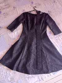 Елегантна черна рокля, размер 36