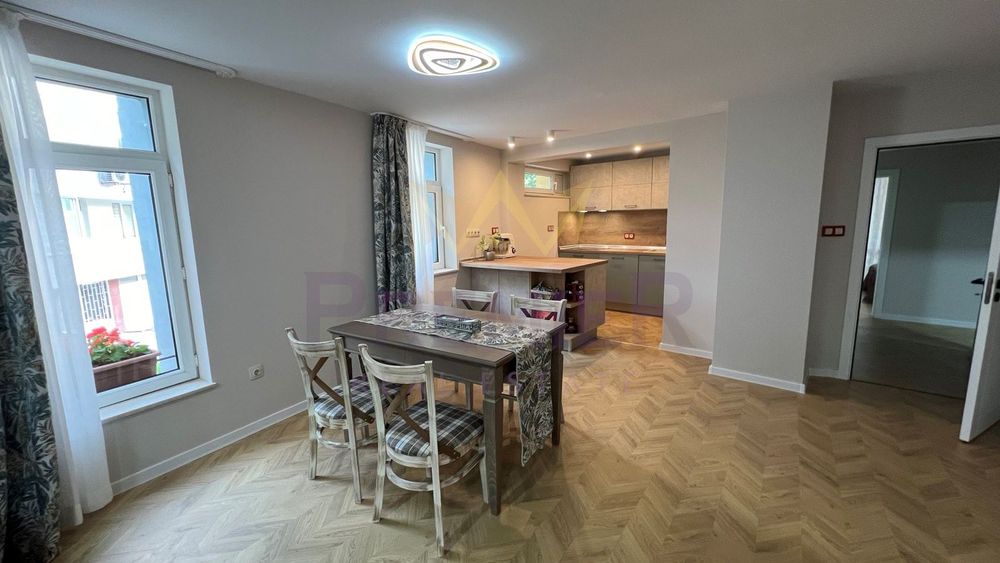 Дава се под наем Тристаен апартамент в Варна, Чайка - 110 кв.м за 1100 € - Снимка #3