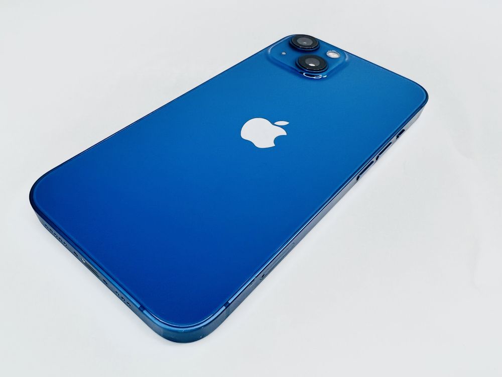 Apple iPhone 13 128GB Blue Отличен! Гаранция!