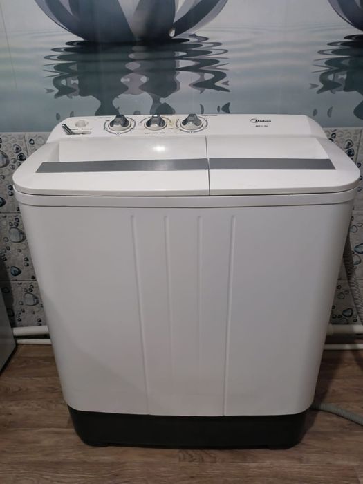 Продам стиральную машину