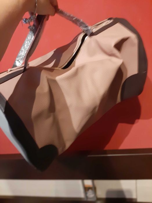 Genti dama noi de zi sau voiaj