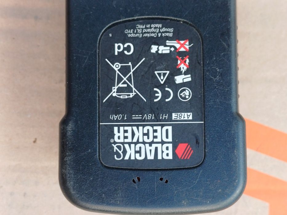 Baterie Black and Decker 18v 3A cu celule noi, originale