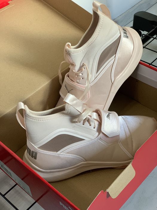 Sneakers Puma Phenom Satin by Rihanna