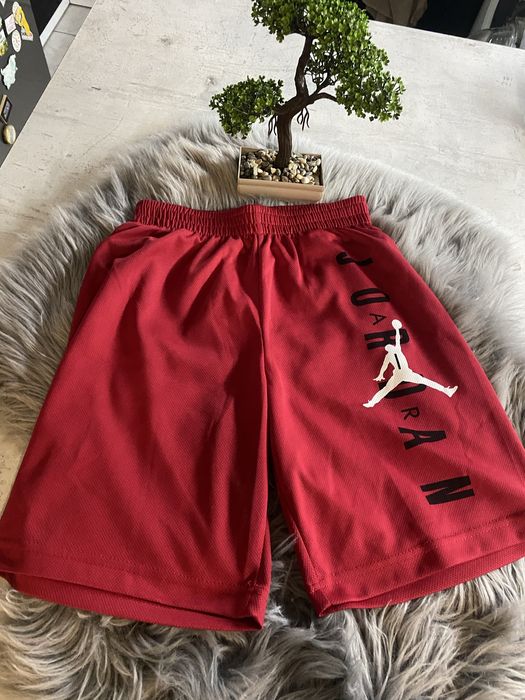 Оригинални AIR JORDAN къси гащи