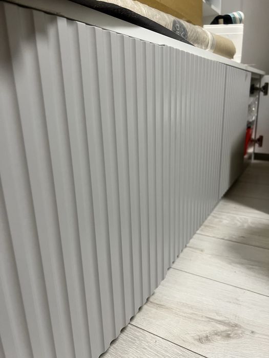 Шкаф сервант