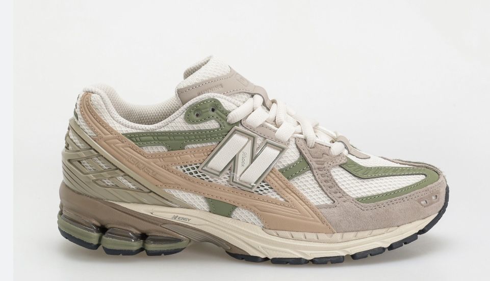 New balance модел 1906