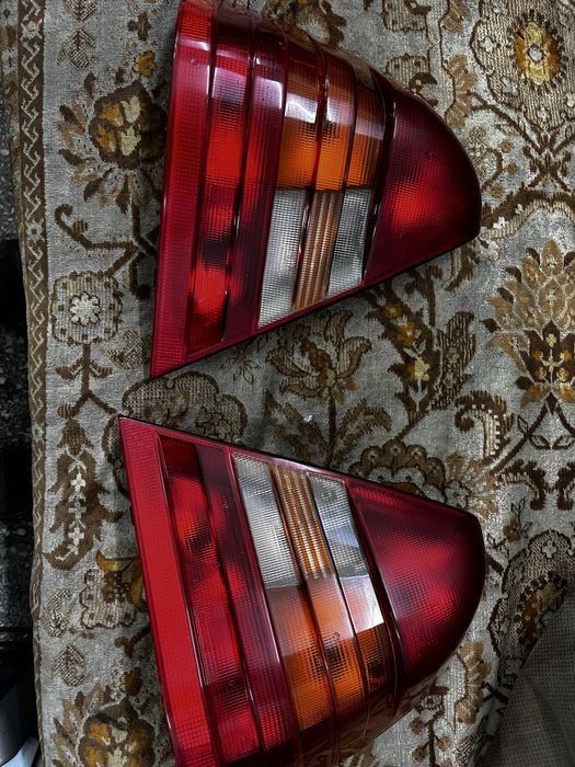 Продам задние стопоки на мерседес w202 дорест