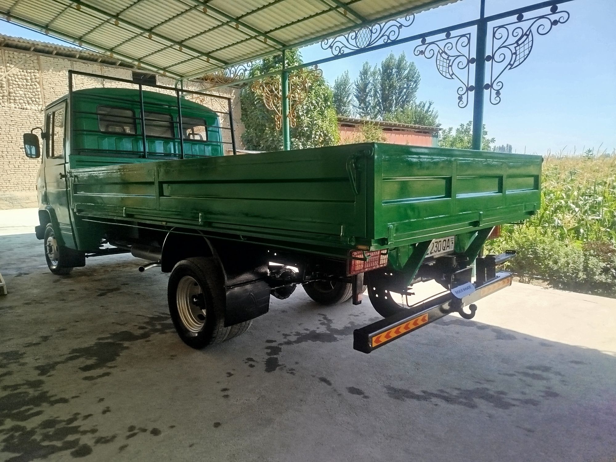 Мерсадес 508 гигант