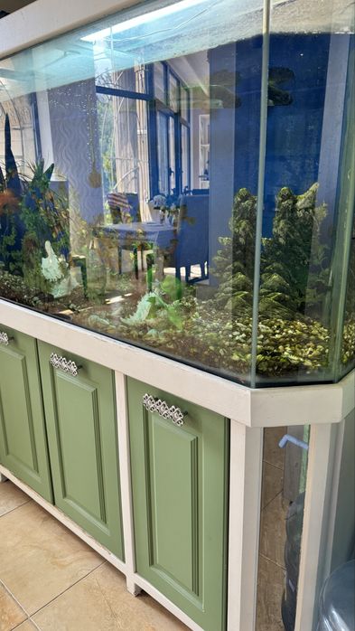 Аквариум с тумбой