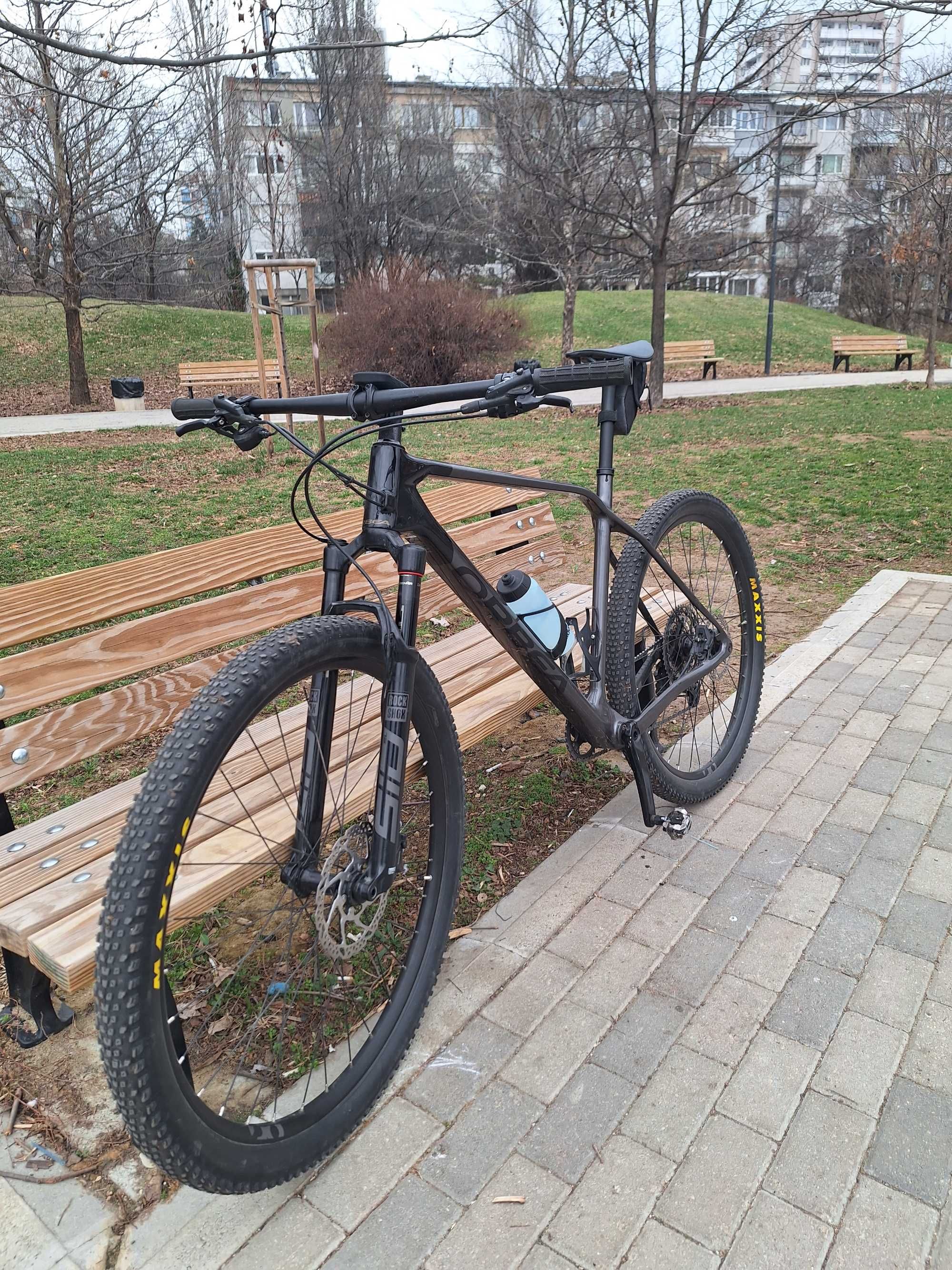 Планински велосипед Orbea Alma M30 XT Carbon, размер XL
