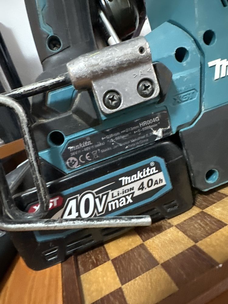 Rotopercutor makita XGT HR004G AVT