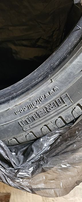 Продам летние шины на 19 б/у