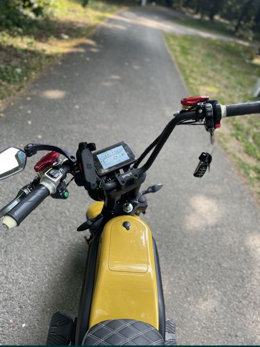 Scuter electric Fatbob77 Elvetian
