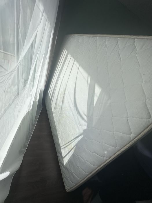 Подарявам матрак 160/200