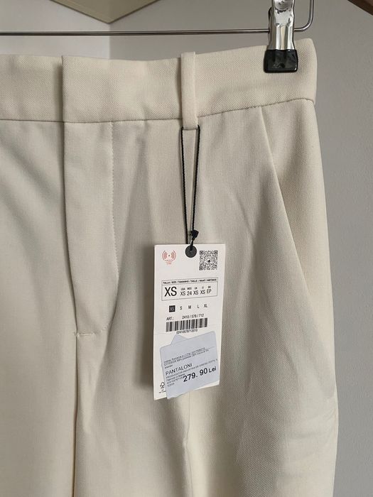 Pantaloni Noi cu eticheta, Zara