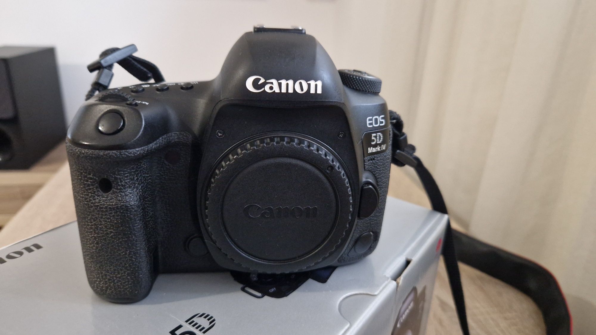Canon 5D Mark IV