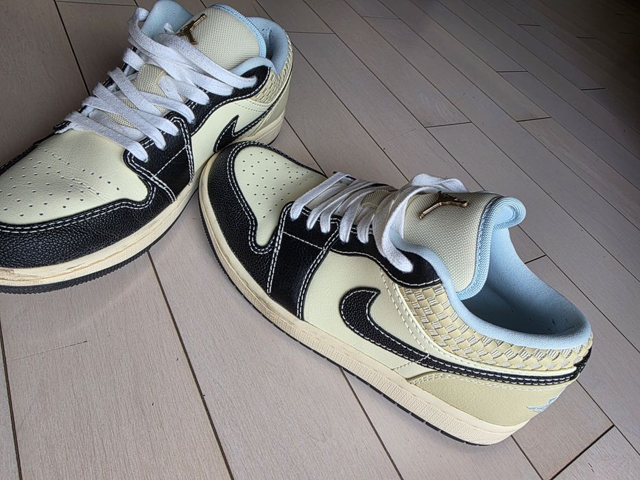 Nike Air Jordan 1 Low SE “Coconut Milk / Black Woven” – размер 42