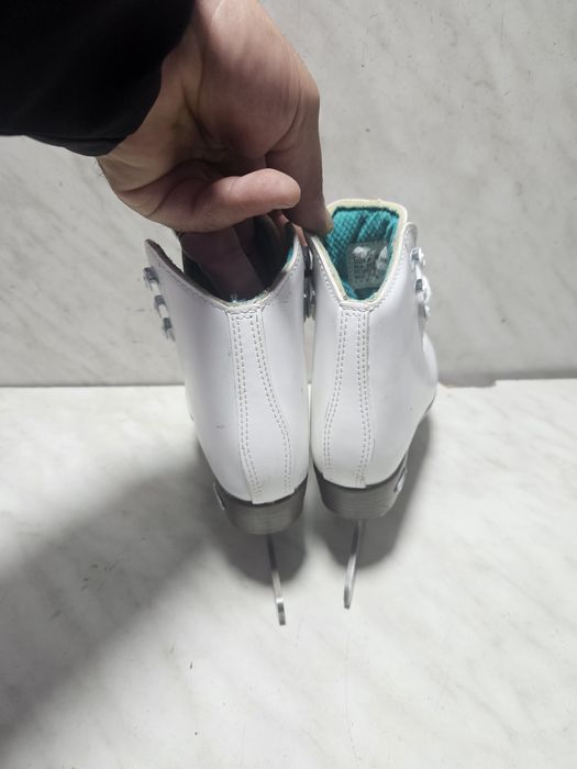 Patine 2033 gheata patinaj artistic  Riedell marime eu  29-30 (  19 cm