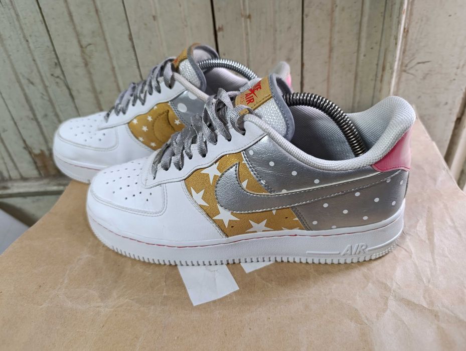 ''Nike Air Force 1 Low Metallic Gold Stars''оригинални маратонки 43 но
