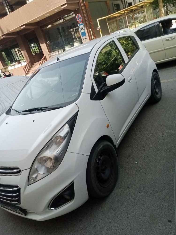 mashina xolati yaxshi spark
