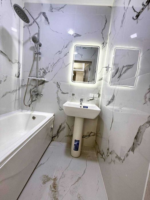 Продаётся 2х комн квартира на 3 этаже Ор-р 7 микрорайон