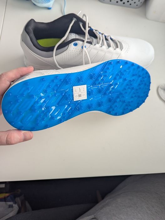 Adidași SKECHERS Golf