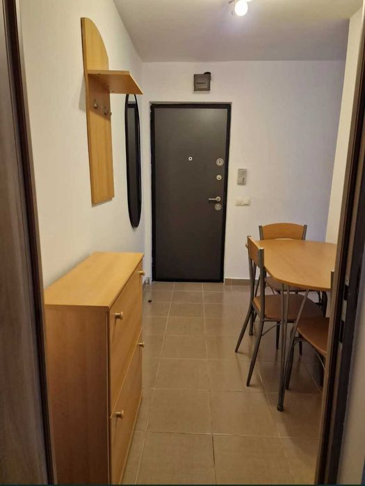 Chirie - Apartament 2 camere semidecomandat moroasa Resita