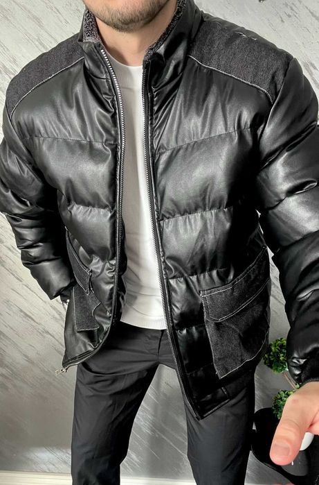 Мъжко Зимно Яке с Ефектни Дънкови Джобове и Рамене