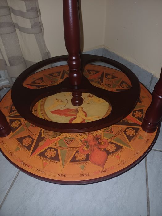 Глобус-бар за бутилки