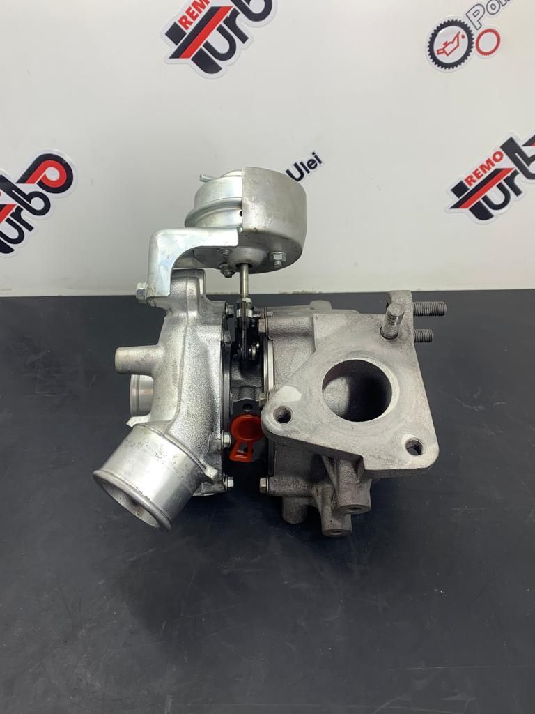 Turbo Citroen Mitsubishi Peugeot 1.8 HDi / DI-D 150 CP