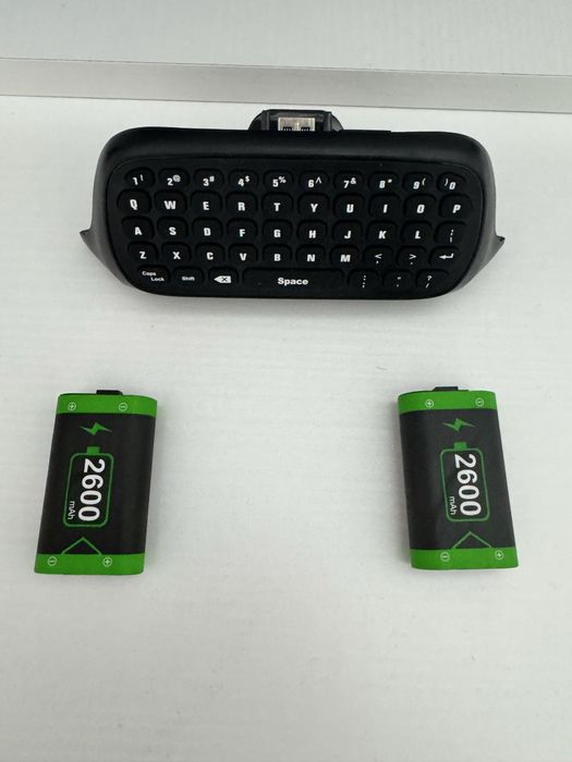 Tastarura si baterii reincarcabile xbox