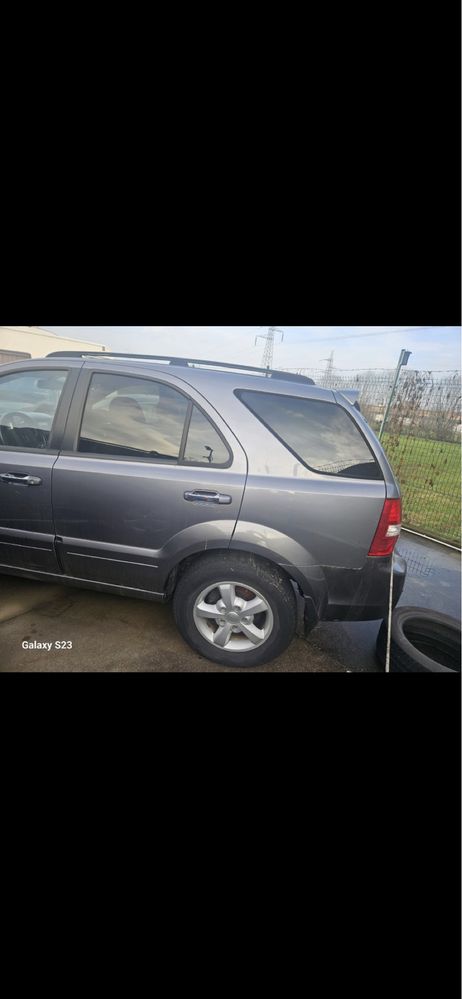 Kia sorento 2.5 CRDi 170 коня 2008г