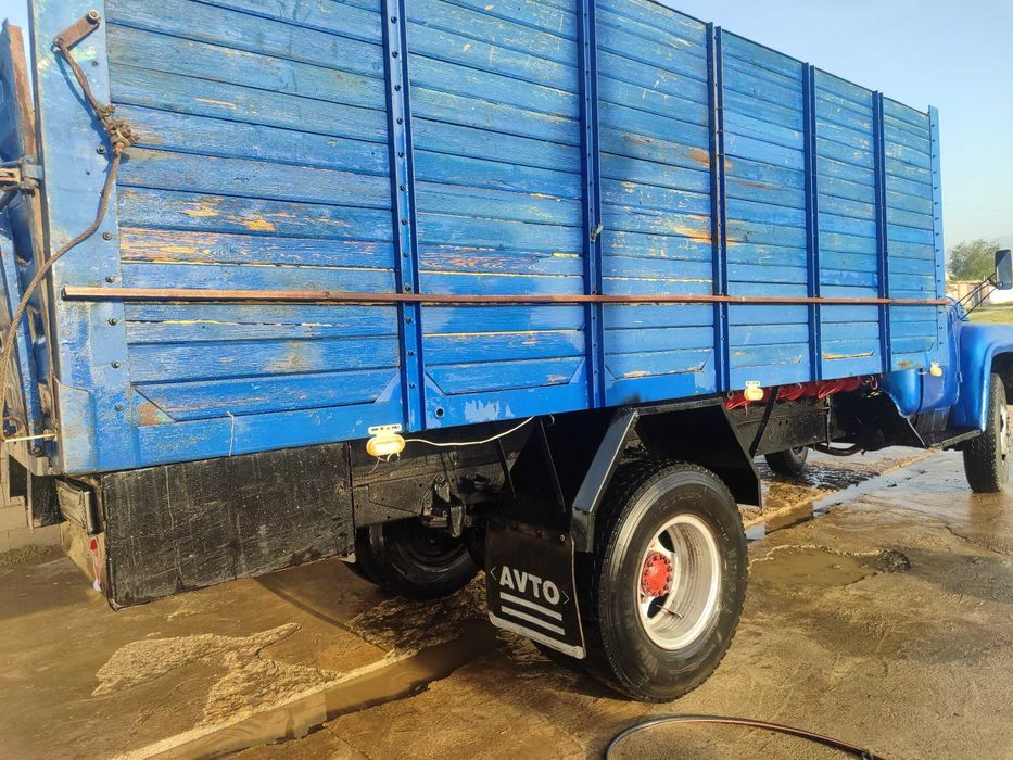 Zil sotiladi srochni