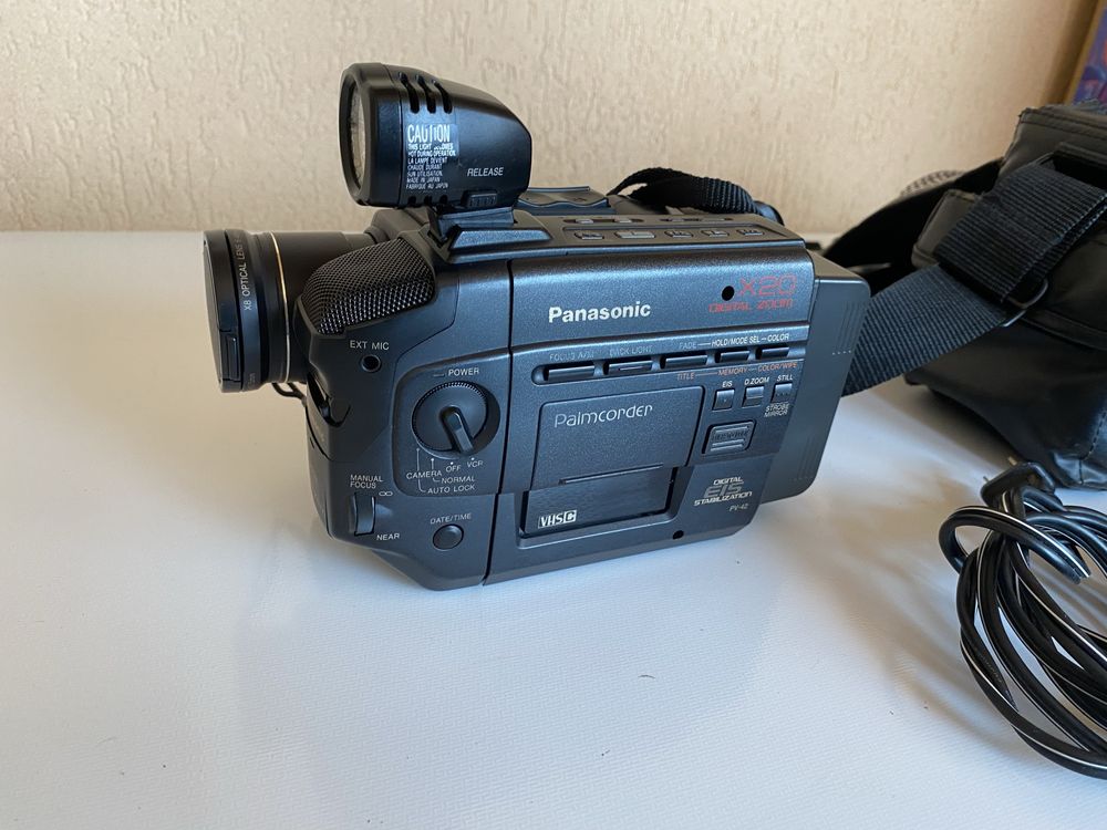 Canera video Panasonic X 20