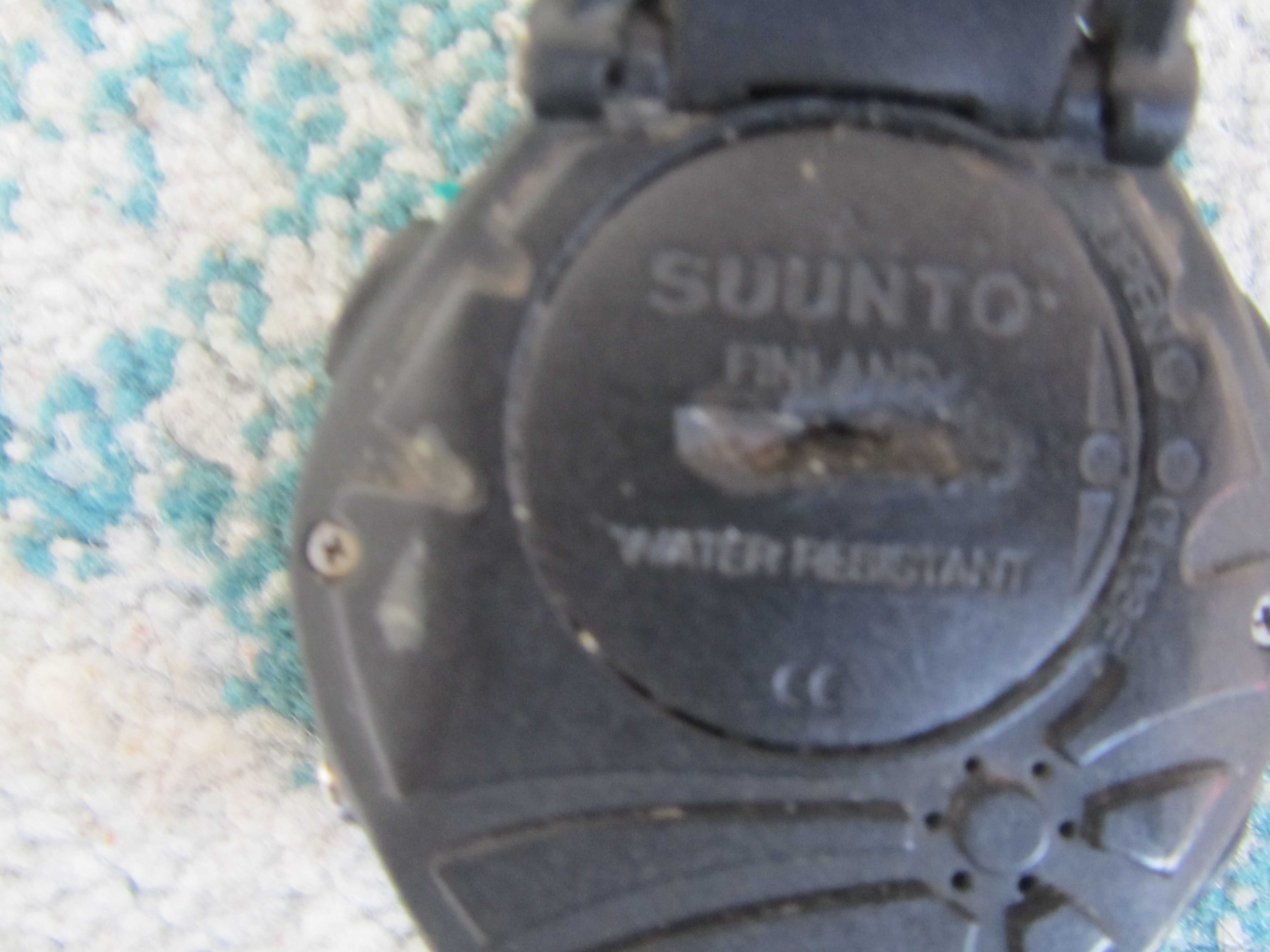 Продавам часовници CASIO  и SUUNTO
