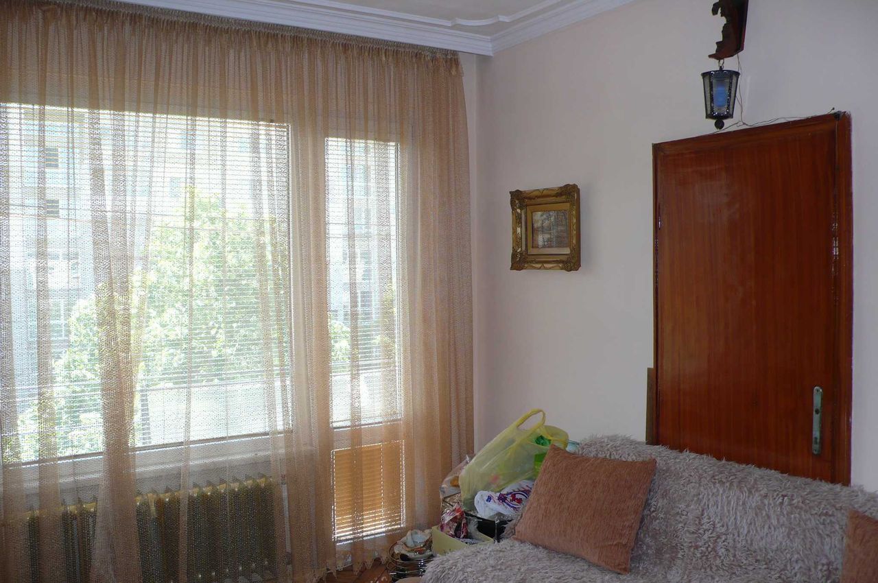 Продава се Двустаен апартамент в София, Борово - 65 кв.м за 2770 €/кв.м - Снимка #3