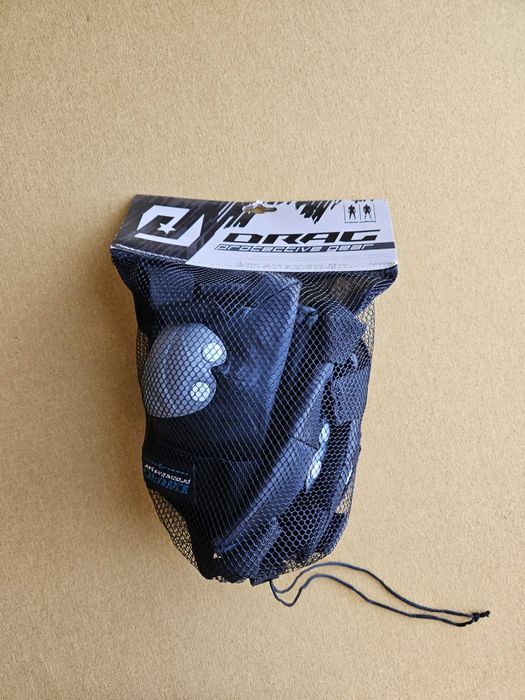 Протектори Drag Mighty size M за деца, налакътници и наколенки