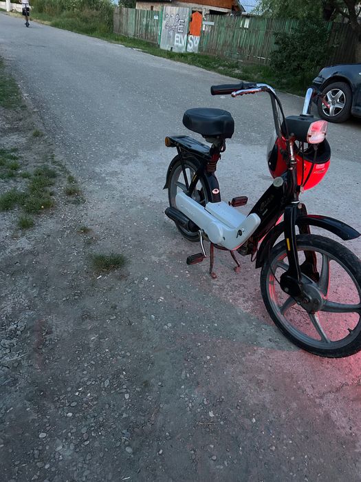 Vând Piaggio ciao catalized