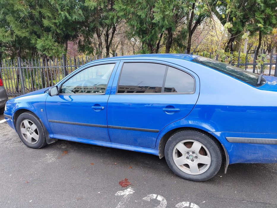 Vând Skoda Octavia 1