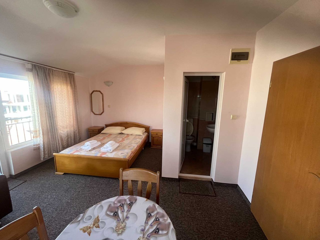 Продава се Къща в Поморие - 600 кв.м за 967 €/кв.м - Снимка #2