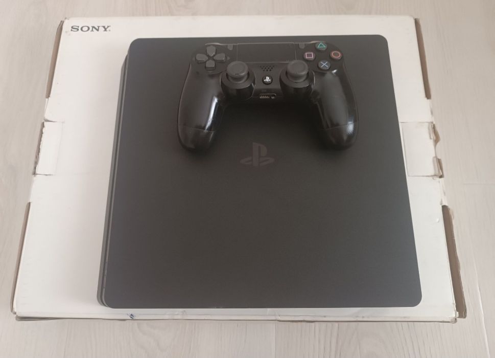 playstation4 slim
