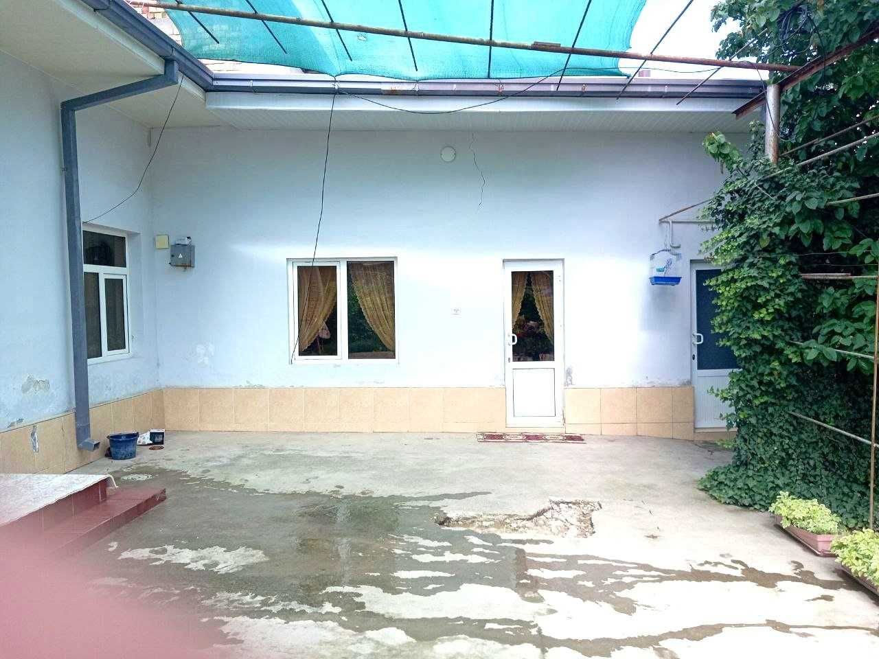 Ховли 5 хонали Коттедж 6 сотик+ сотилади Кибрай рн РАССРОЧКА.Накдга! !