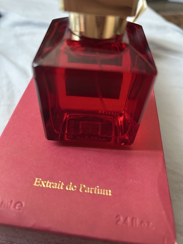 100 lei doar azi! l Baccarat Rouge 540 70ml Cutie Defecta