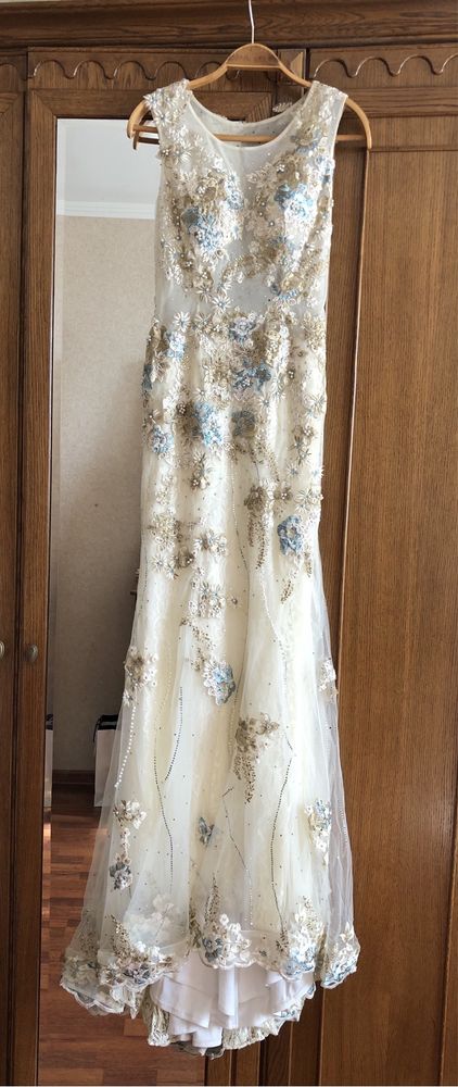 Продам Платье на выпускной/свадьбу