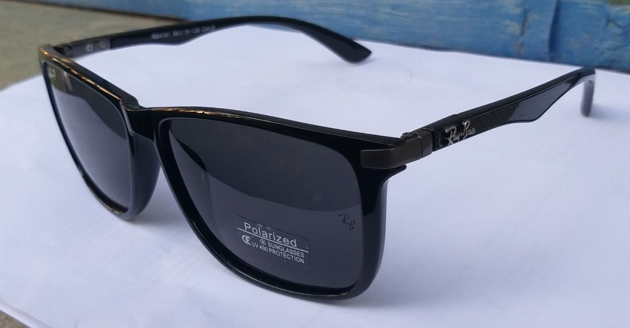 Ray Ban Wayfarer RB 4181