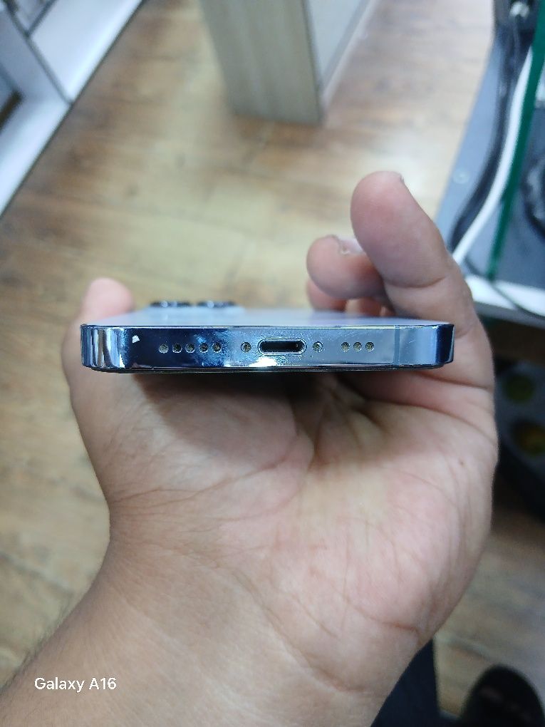 Iphone13 pro 128/77%