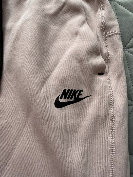 Nike tech fleece