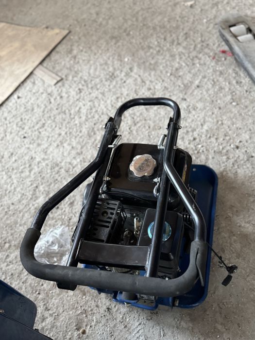 Talpa compactoare 90 kg scheppach 4t benzina