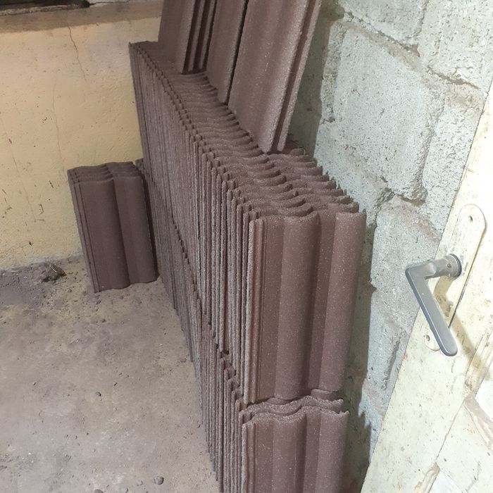 Masina de făcut tigla beton